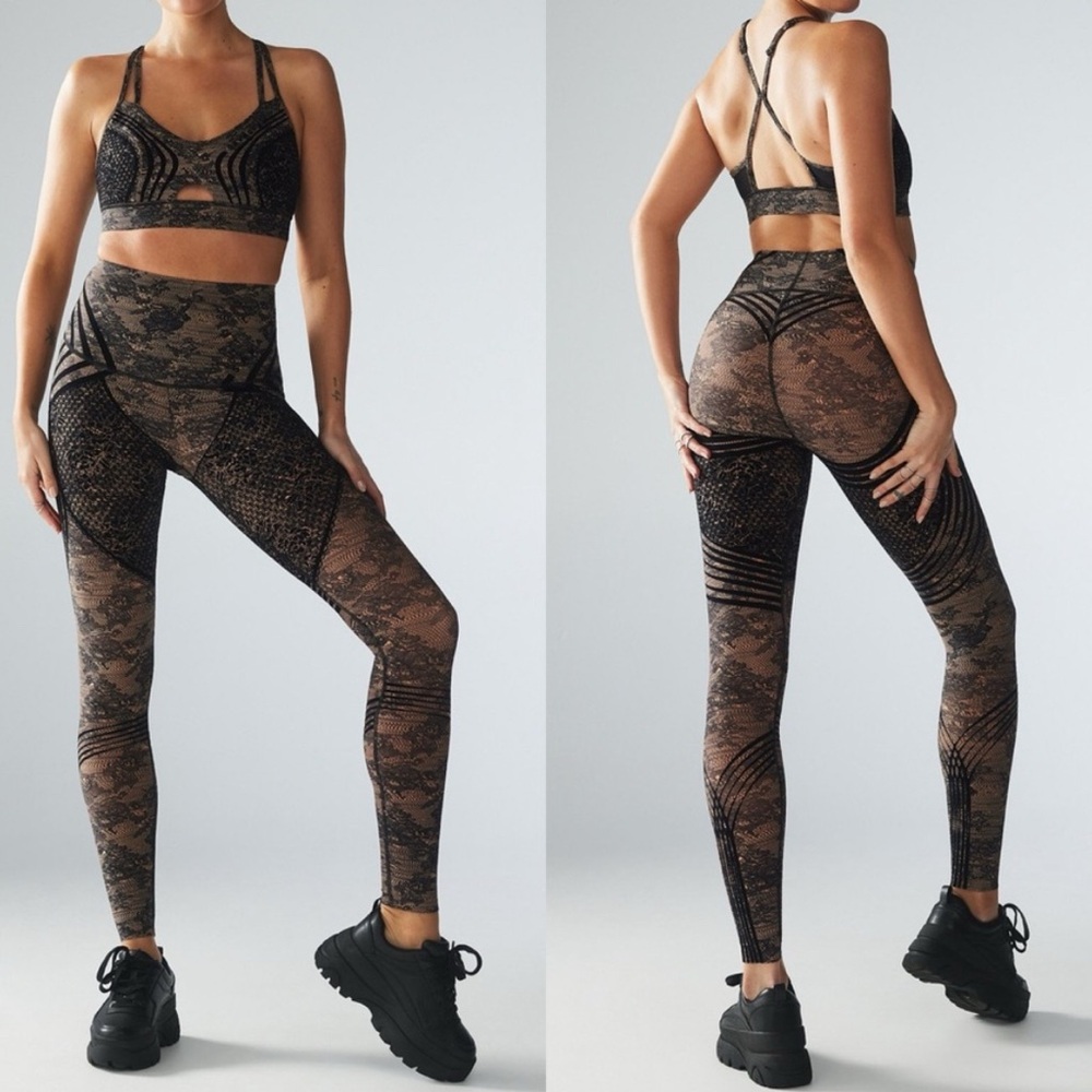 Savage X Fenty Special FX High-Waist Legging Terracotta Distorted Lace Medium